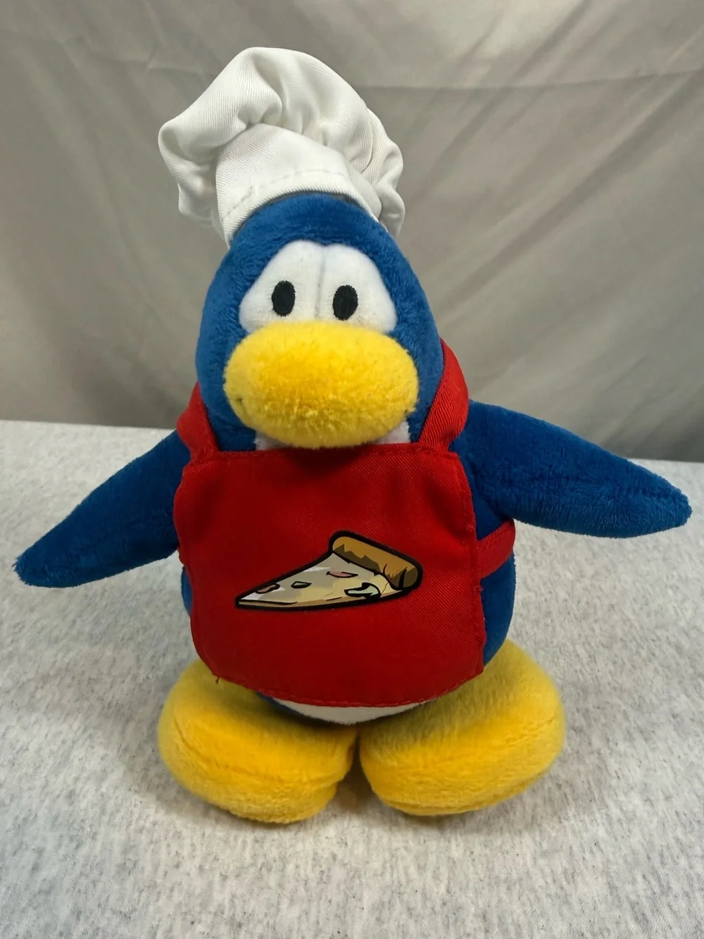 Disney Club Penguin x Jakks Pacific Series 1 Pizza Chef Plush - 8”